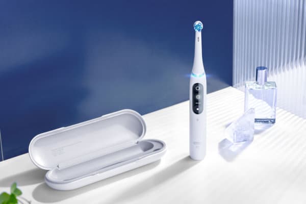 Oral-B_iO_White_web