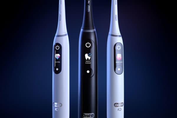 Oral-B_iO_3_Colours_web